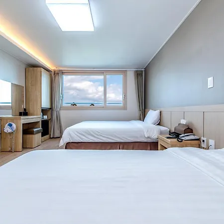 Jungmoon City Hotel & J-Hill Hotel Seogwipo Exterior photo